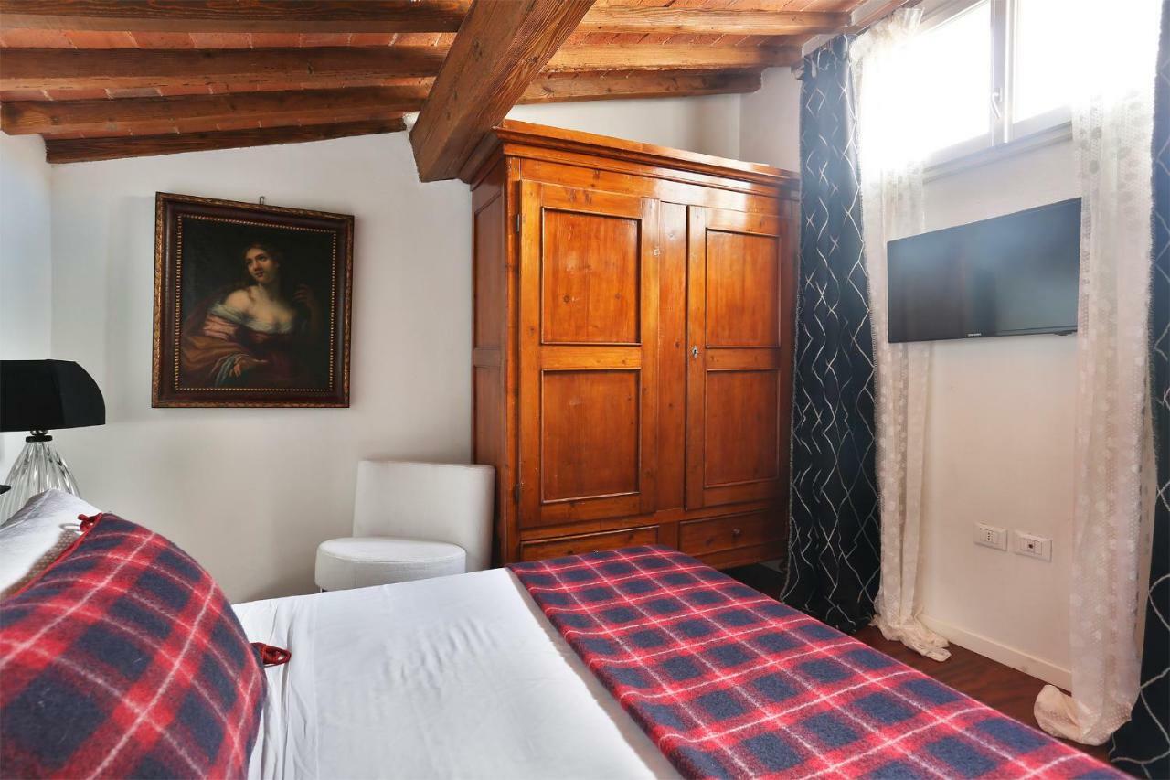 Elegant Duomo Apartment Florence