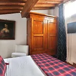 Elegant Duomo Apartment